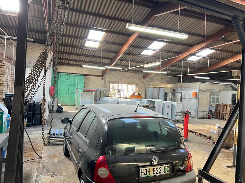 To Let commercial Property for Rent in North End Eastern Cape